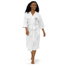Load image into Gallery viewer, Satin robe